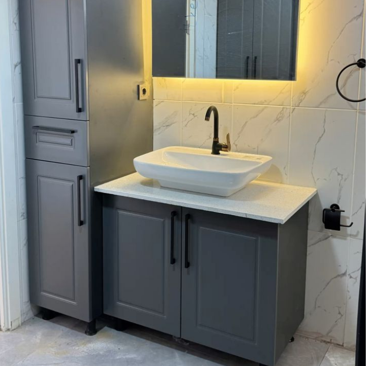 Hizmetler banyo dolabı modelleri